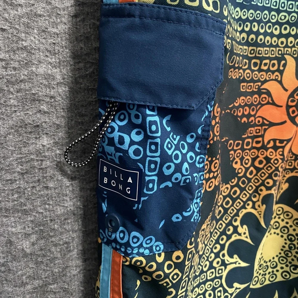 Billabong Airlite Board Shorts Mens 31 Blue‎ Floral Quick Dry Surf Beach Resort